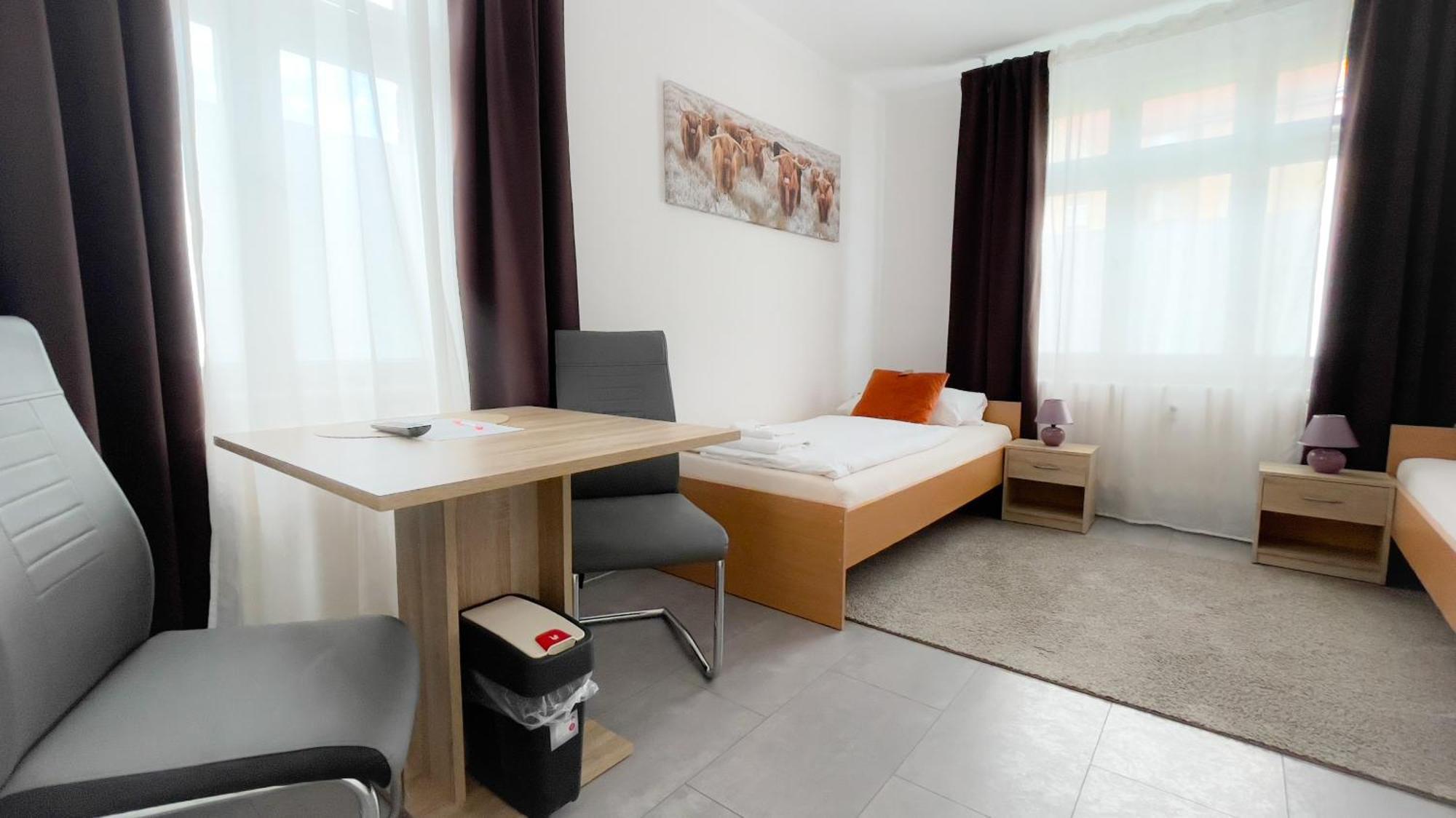 Motel Daria Hennigsdorf Berlin Екстериор снимка